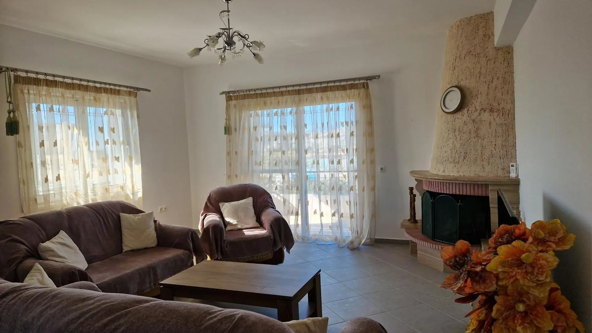 Villa Nefeli ساراندا شقة